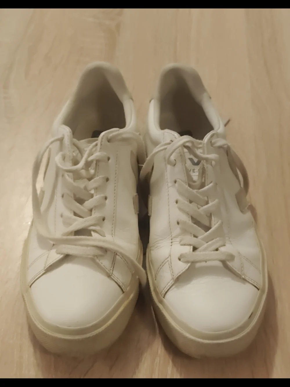 Veja Campo White Natural Grey Suede Sneakers Women’s US 9 Leather Casual
